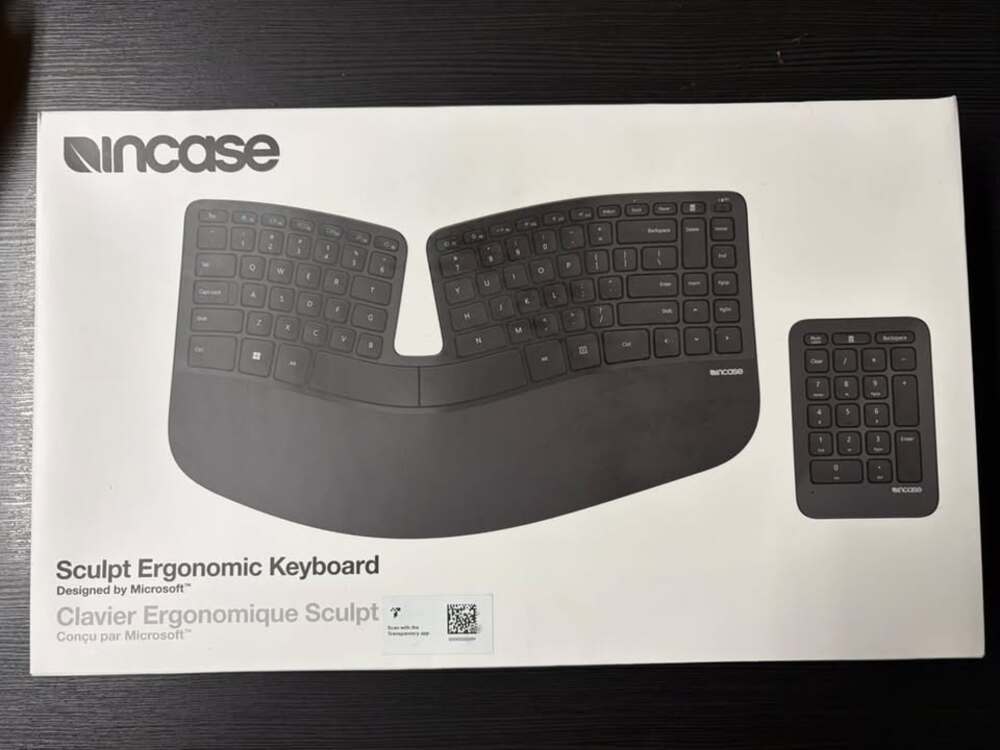 Incase Sculpt Ergonomic Keyboard Wireless Cushioned Palm Rest in Black (Sealed)